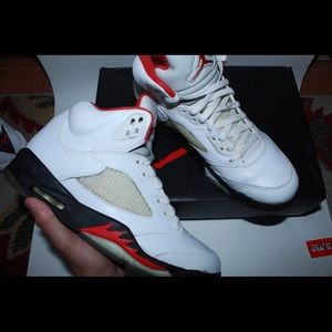 Jordan 5 white/fire-red black